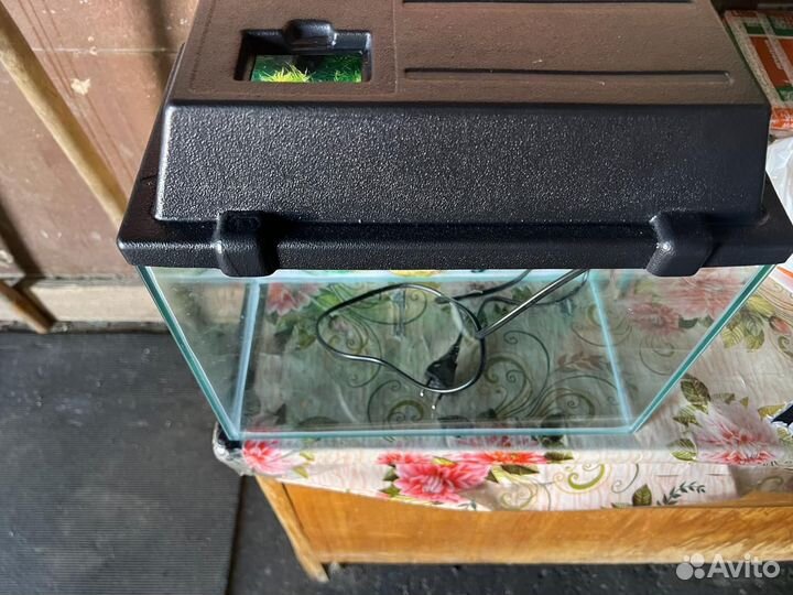 Аквариум с крышкой