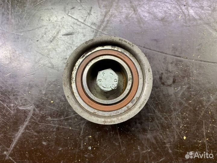 Ролик обводной ремня грм VAG BES ARE 7783