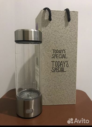 Генератор водородной воды. Бутылка для воды