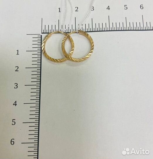 Золотые серьги