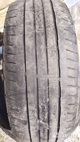 Bridgestone Dueler H/T 843 215/60 R17 96H