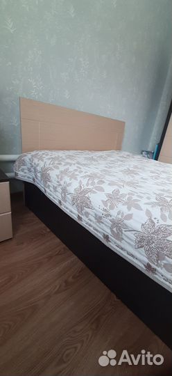 Спальный гарнитур бу