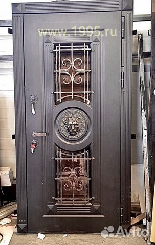 Дверь входная металлическая с терморазрывом