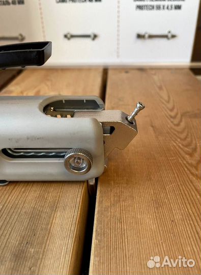 Инструмент camo Pro 5 (129–148 мм) для доски