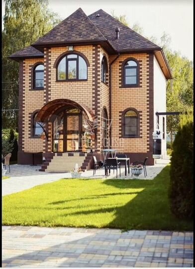 Дом 130 м² на участке 7 сот.