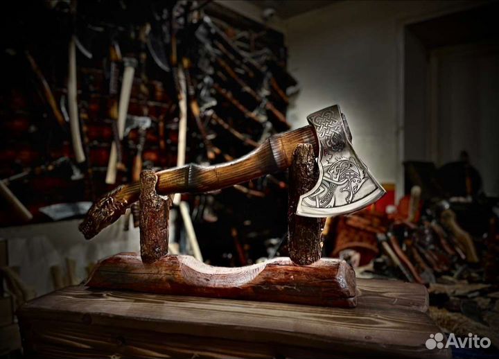 Топор кованый Драконоборец