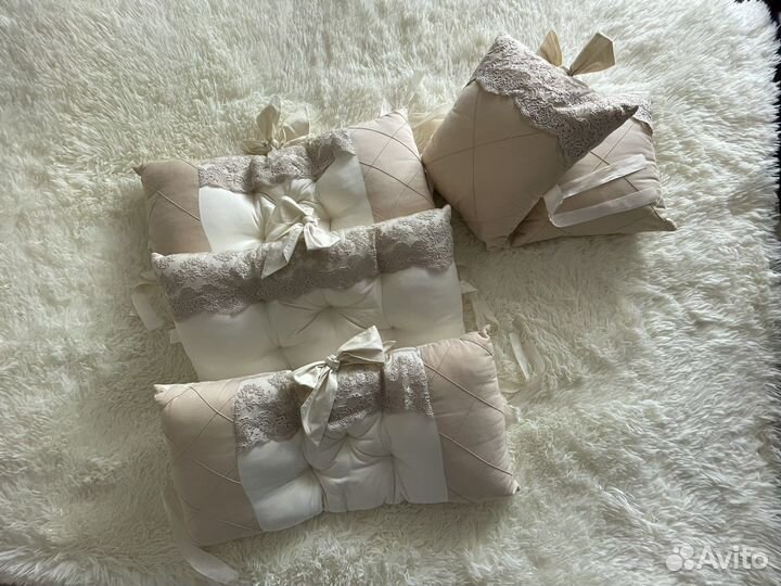 Продам бортики в кроватку