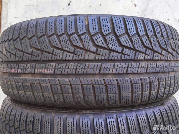 Hankook Winter I'Cept Evo2 W320C 235/55 R19 105V