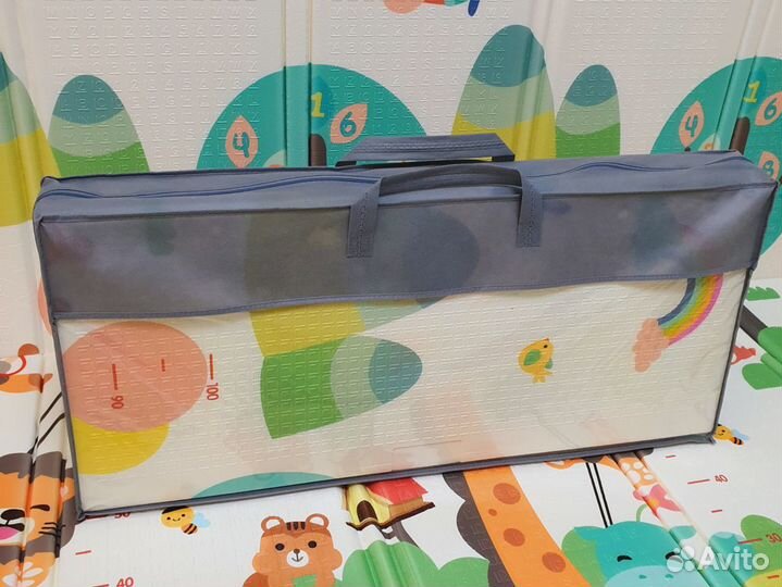 Складной детский коврик, новый (200х180х1 см)