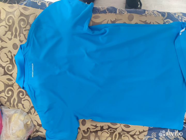 Under armour поло
