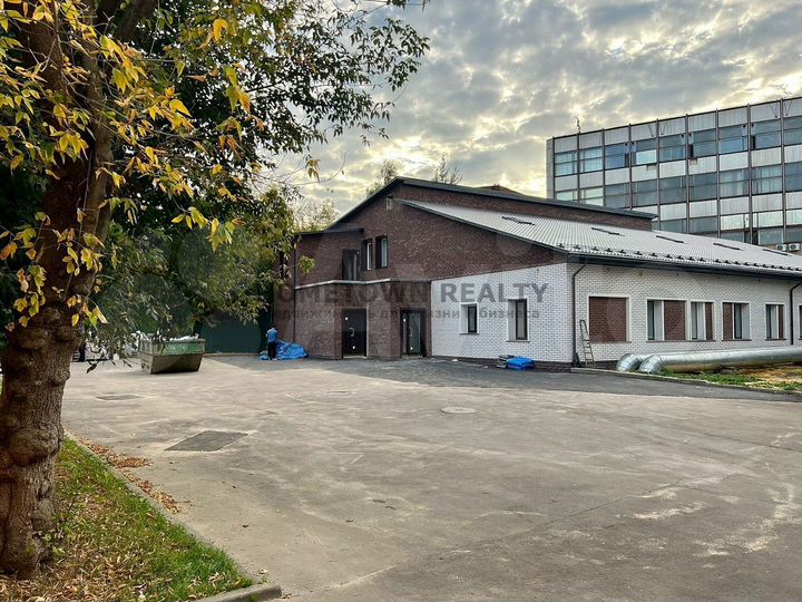 Здание 2 этажа + мансарда - 630.7 м² с Арендатором