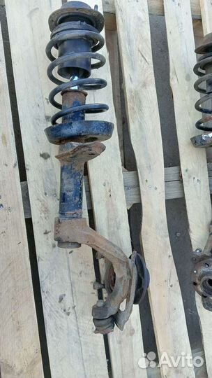 Стойки передние nexia