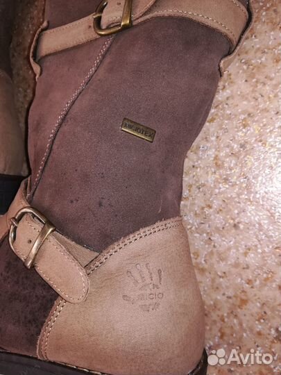 Сапоги деми. 40 нат. кожа на узкую ногу