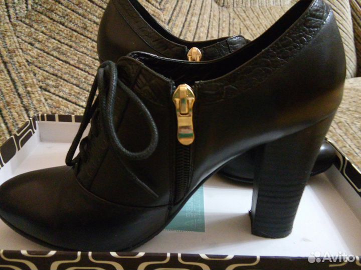 Продам туфли