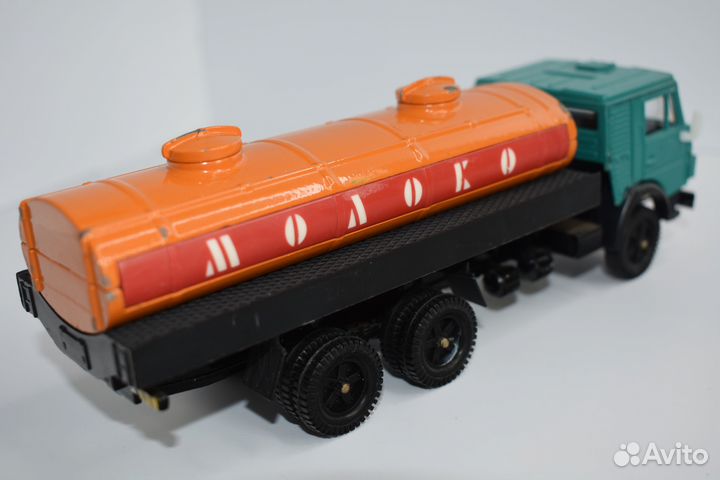 Камаз 53212 Молоко Модель 1:43 Элекон
