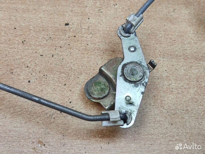 Замок крышки багажника, Mazda 626 GE