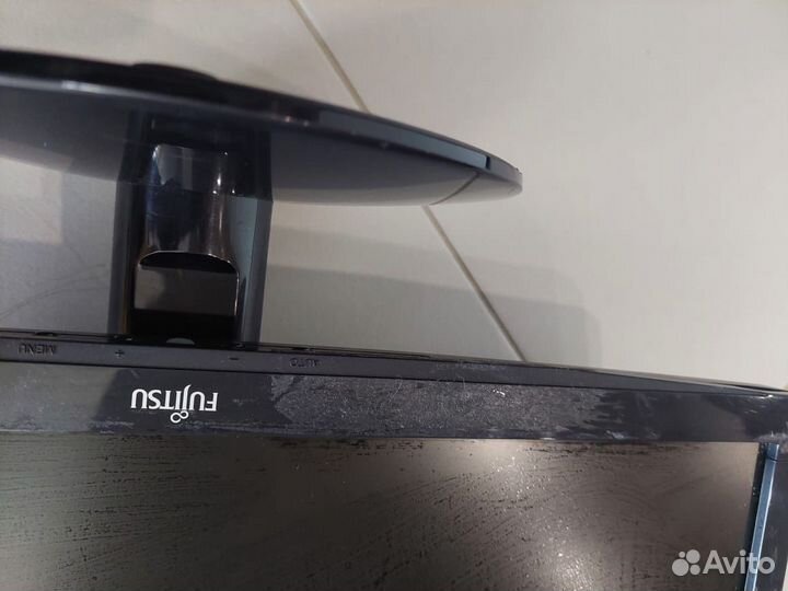 Монитор fujitsu