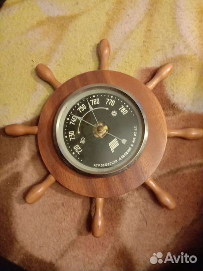 Лампа настольная