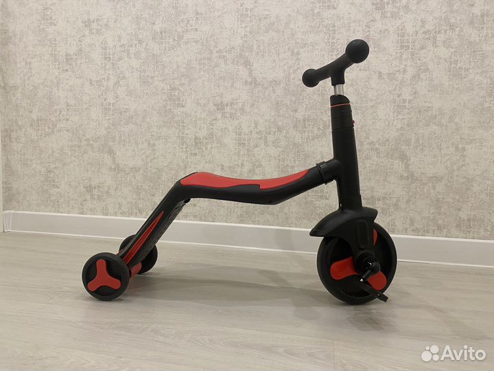 Детский самокат- беговел 3 :1