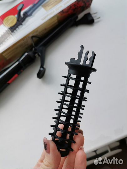 Плойка (щипцы для завивки волос)