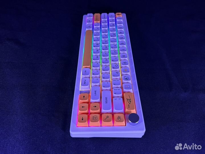 Клавиатура GMK67, Gateron Milky Yellow