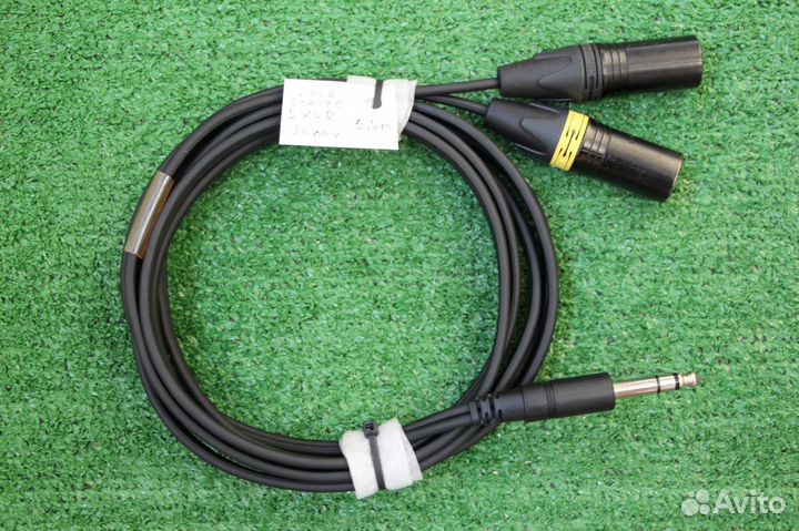 1 Stereo Jack - 2 XLR кабели, Япония