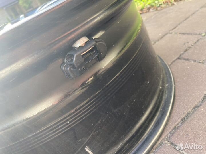 Дирки amg mercedes r 20