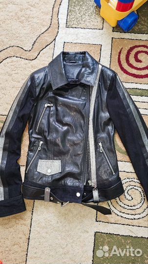 Кожаная куртка косуха sacha pacha