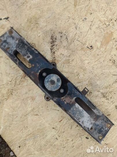 Траверса кпп даймос УАЗ патриот