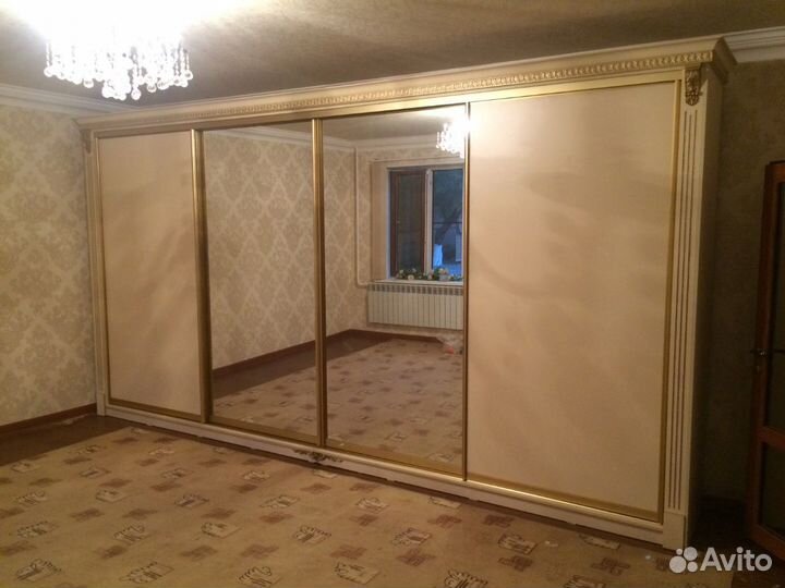 Шкаф-купе на заказ (вам необходим шкаф)