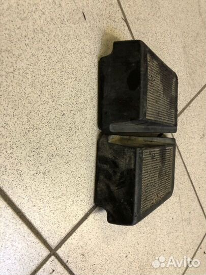 Упоры дня ног пассажира BRP Lynx Yeti 59