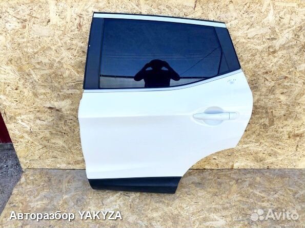 Дверь задняя левая правая Ниссан Кашкай джи 11