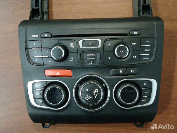 Блок управления климатом магнитолой citroen c4 ц4
