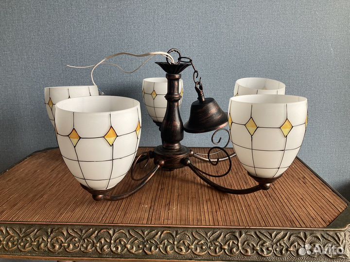 Люстра потолочная подвесная