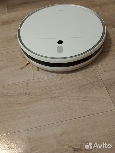 Робот пылесос Мi рабочий полностью