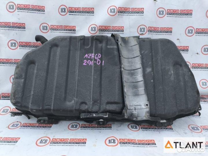 Бензобак toyota noah