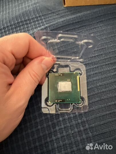 Процессор i3 2330m (sr04j)