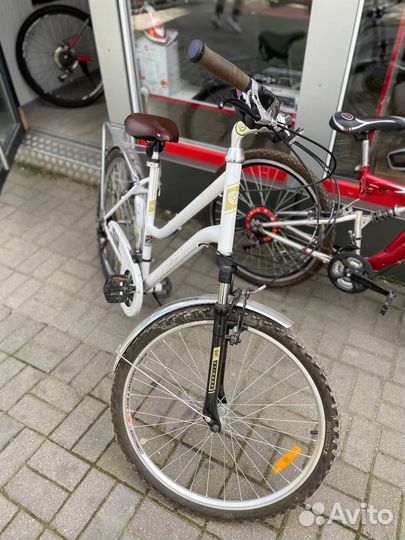 Велосипед женский Stinger Victoria (2023)