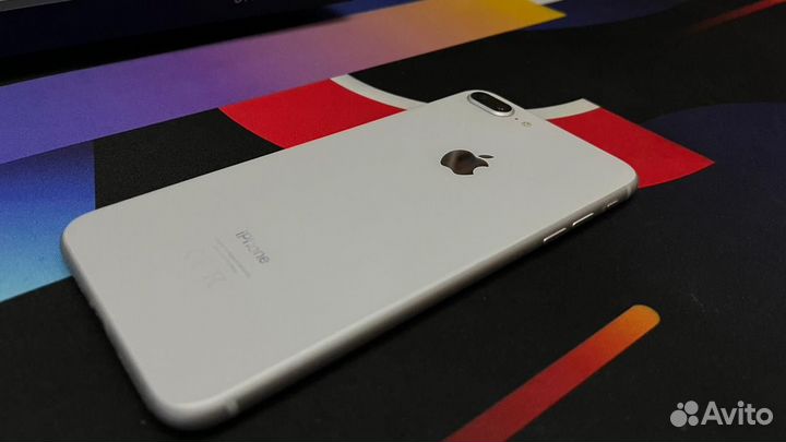 iPhone 8 Plus, 128 ГБ