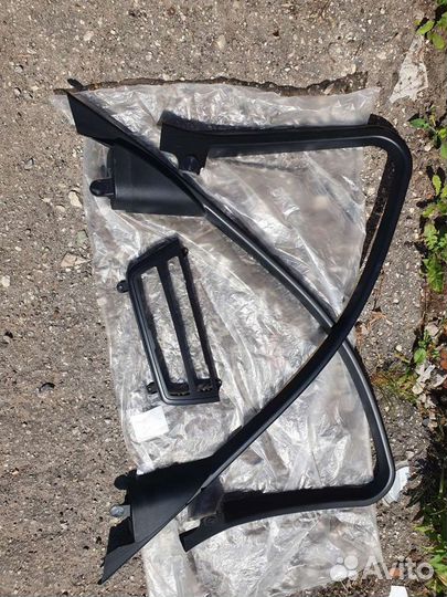 Рамки передних дверей bmw f30