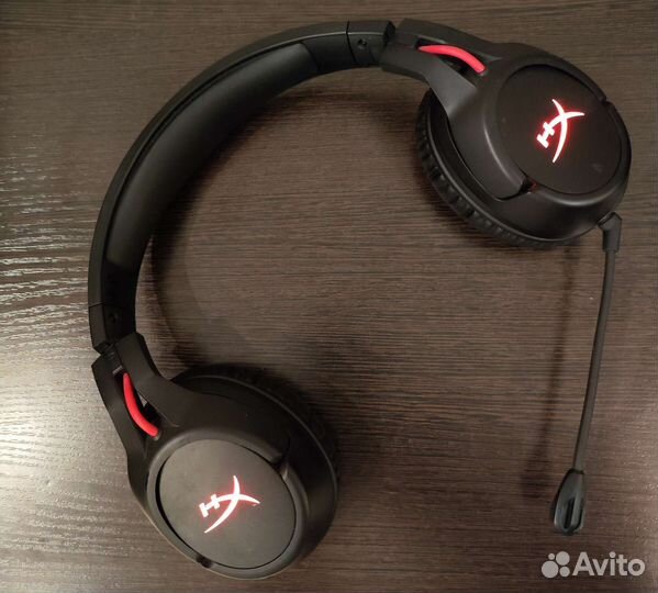 Беспроводные наушники HyperX Cloud Flight PC\PS5