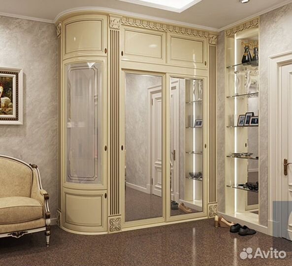 Шкаф в коридор