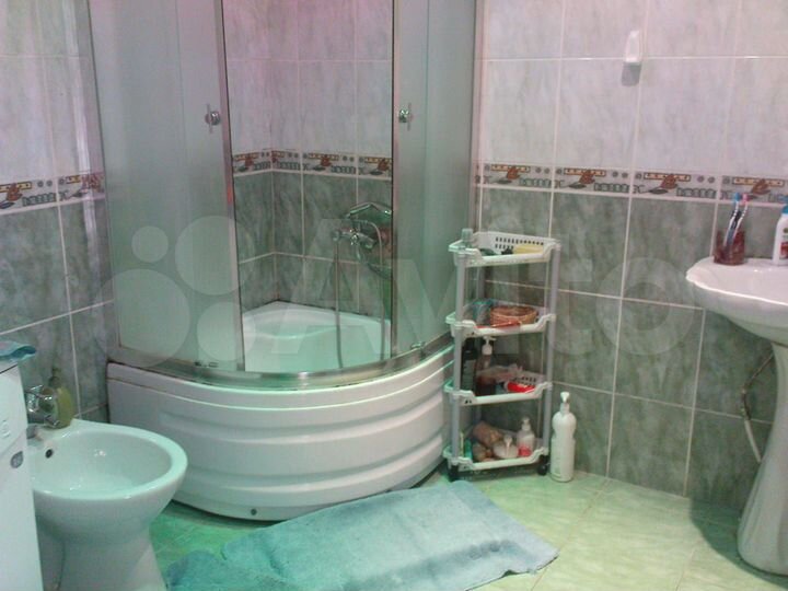 Комната 14 м² в 1-к., 2/2 эт.