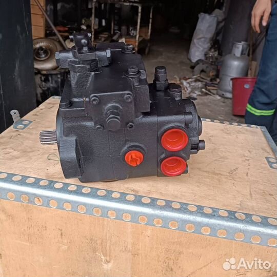 Насос крана Liebherr 832 либхер