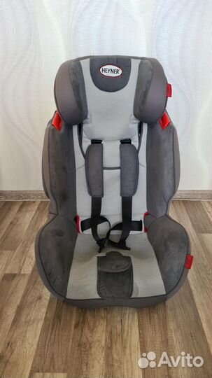 Автокресло Heyner Capsula multifixergo 3D