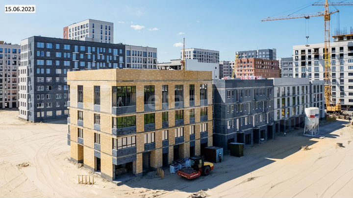 3-к. квартира, 67,1 м², 2/4 эт.