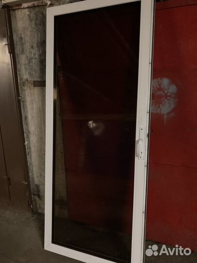 Дверь входная пластиковая Rehau без коробки