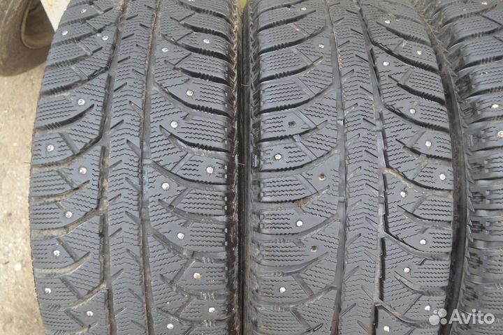 Bridgestone Ice Cruiser 7000S 195/65 R15 91T