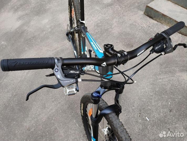 Велосипед Merida Big.Seven40