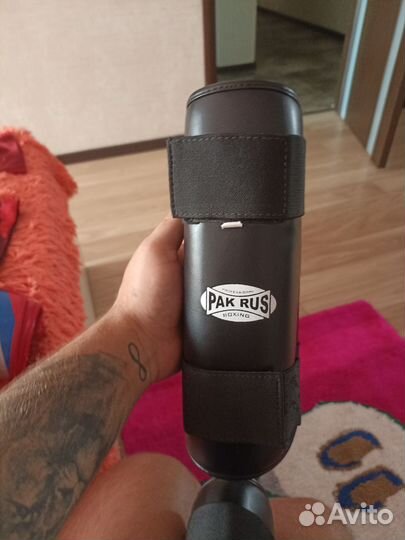 Защита голени кикбоксинг